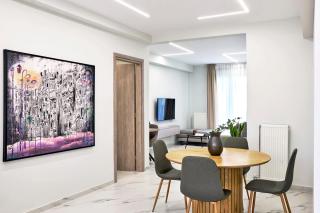 Urban Cozy Vibes 2bd Apt in Ilisia - Athen - 0