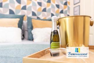 Bournecoast - Seafront Flat next to Sandy Beach with Balcony - Sea Views - Parking - FM10661 - 6
