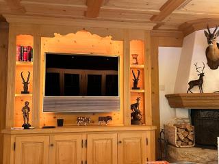 Luxurious Alpine Getaway at Park Hotel Gstaad - 2