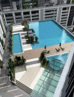 Platinum Arena by LUVIT STAY - 9