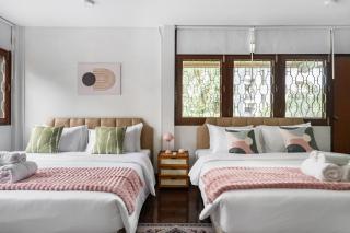 MIQ S22 Pool Villa PhromPhong Emsphere 5BR - 9
