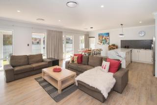Frangapanis- WIFI, Secure yard, Fire Place - 9