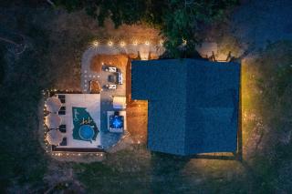 Wellness Cabin - Sauna Cold Plunge Hot Tub Pool - Talking Rock - 0