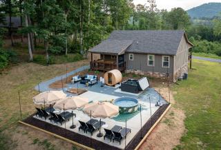 Wellness Cabin - Sauna Cold Plunge Hot Tub Pool - Talking Rock - 6