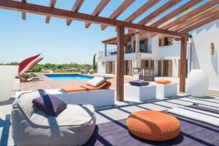 Modern 5 Bedroom Villa in Selva, 1455 - 9