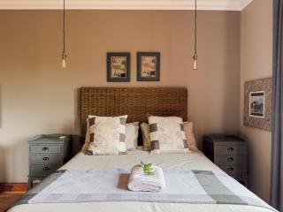 The Urn Guesthouse - 1