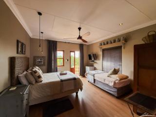 The Urn Guesthouse - 3