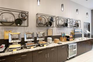 Hampton Inn & Suites Portsmouth Downtown - Portsmouth - 1