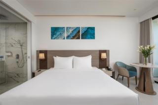 Radisson Hotel Danang - 1