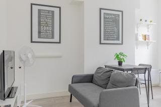 Modern and Cosy 1BD Flat near London Landmarks - Londra - 2
