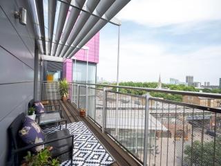 Style comfort in heart of SE8 Deptford London Pass the Keys - 0