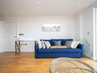 Style comfort in heart of SE8 Deptford London Pass the Keys - 8