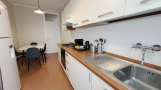Stylish Two-Bedroom Apartment near Exhibition Fiera Milano City - Milaan - 8