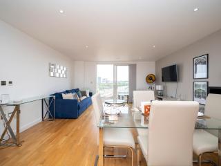 Style comfort in heart of SE8 Deptford London Pass the Keys - 5