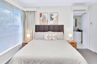 Sunbury large family home pet friendly airport - 5