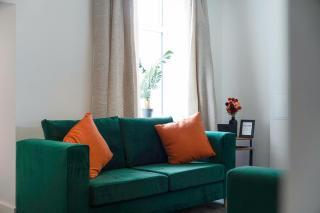New! 4BR in Hill top House - 3
