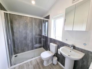 Cedar 36 Hot Tub - Garton - 8