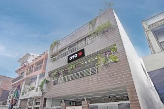 HOTEL O AMR GRAND Govindpuri Junction - 8