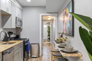 The Executive - Philly Zoo King Suite Free Parking - 8