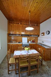 Xirouchakis Eva Charmy house - 8