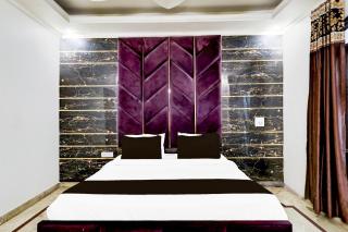 FabHotel Sweet Inn - 4