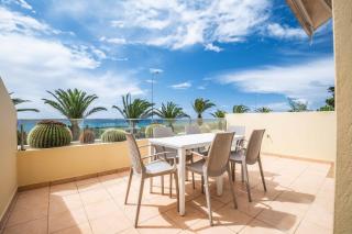 Casa das Pedras Pretas - By WeHost - 1