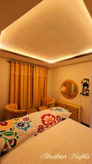 Bhurban Nights - High Floor with Views - 4