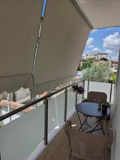 Lear Apartment - 1