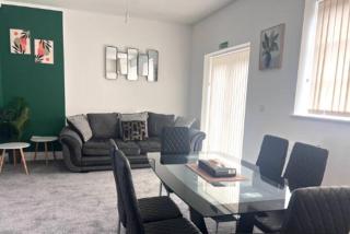Leicester LE3 Stay with Free Parking Peaceful Area - 9