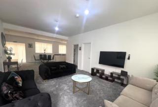 Leicester LE3 Stay with Free Parking Peaceful Area - 8