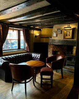 The New Inn - Salisbury - 1