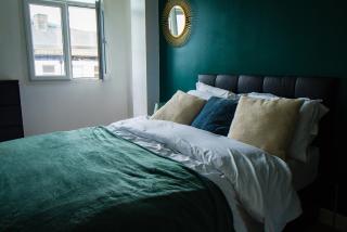 Firdaus Central Huddersfield Apartments - 1