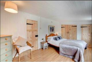 The Blue Dolphin with Panoramic Sea Views - Tythegston - 5