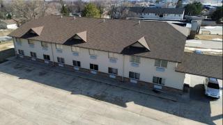 Cyclone Lodge - Harlan - 7