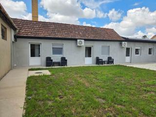 Zolax Apartmans - 9