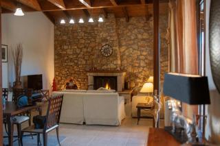 Villa Nausika - Tranquil Peloponnese Stone Nest - Kryonéri - 0