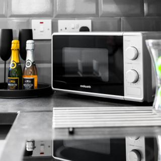 Stylish Apartment - High Speed Internet & Free Netflix - Near City Centre - 2MR - Birmingham - 2