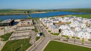 Lake side story - 1