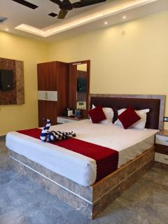 Reachout Resorts - 6