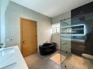 R&R Homes - Kwedonu - 8