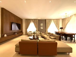 R&R Homes - Kwedonu - 0