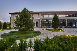 Underhill Resort&Spa - Bohorodchany - 9