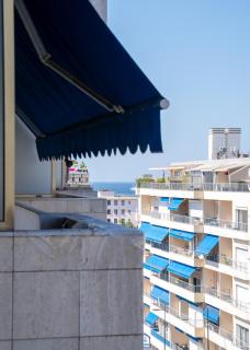 Proche plages Parking Etage élevé Terrasse - Antibes - 2