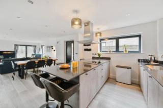 Acorn House - Dorchester - 2
