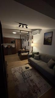 Jakić Apartmani - 0