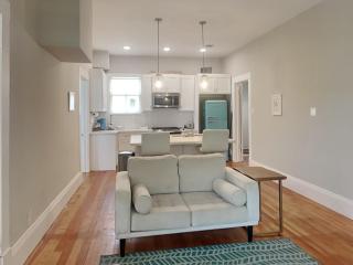 Sealy Cottage - 7