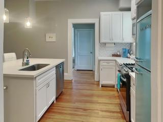 Sealy Cottage - 6