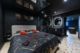 SecretBlackRoom - 5
