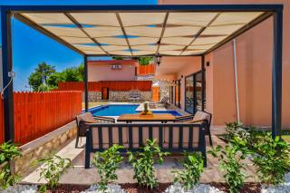 Villa Turalya - Kaş Islamlar Villa with a Pool - 1