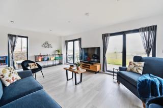 Acorn House - Dorchester - 1